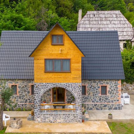 Villa Prelaเธทธ์ ภายนอก รูปภาพ