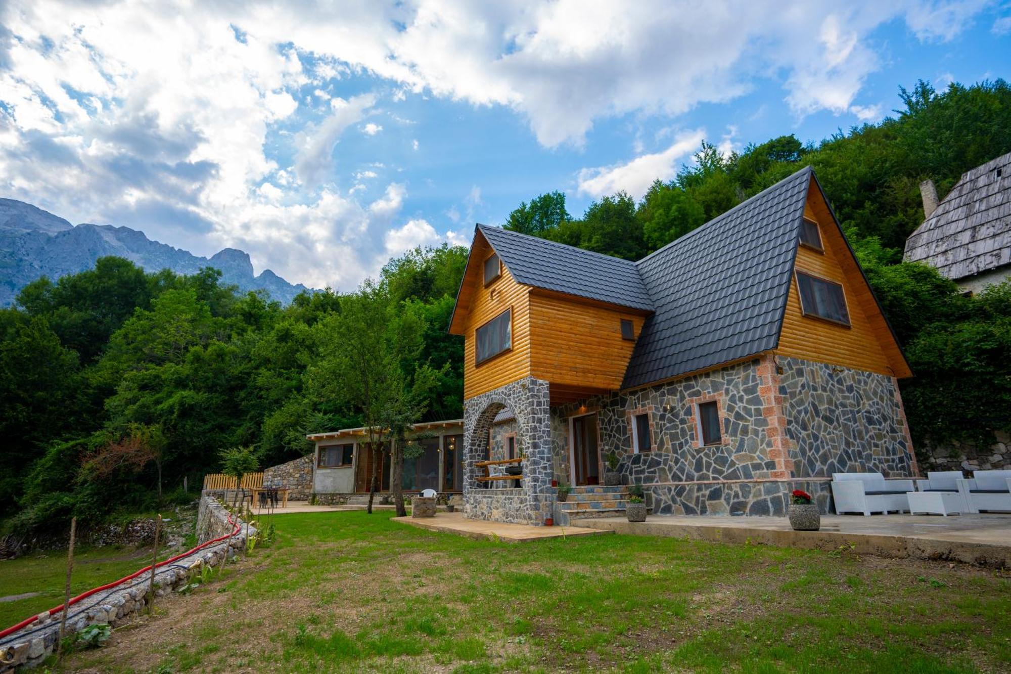 Villa Prelaเธทธ์ ภายนอก รูปภาพ